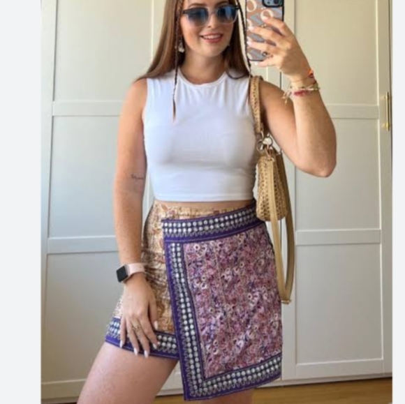 🆕️ Zara Embroided Embelished Mini Skirt - Picture 4 of 6